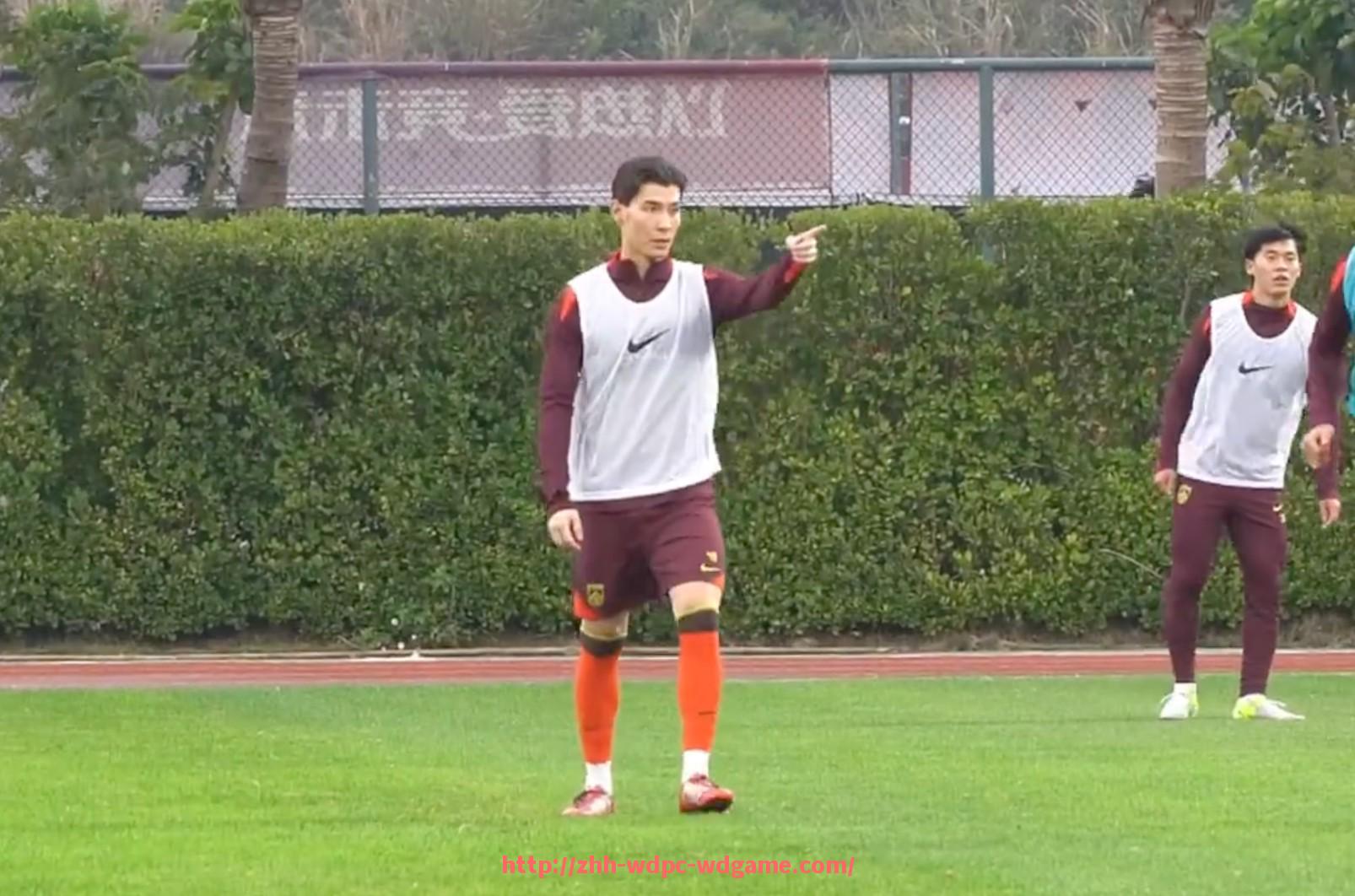 问鼎娱乐官方网站-德甲球队热度排名：德甲球队在全球范围内的热度与粉丝基础